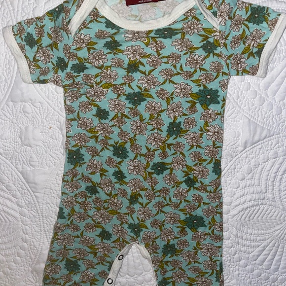 MilkBarn footless Romper 3-6 months - Picture 4 of 8